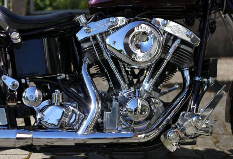 In Saerbeck hat sich eine neue Ortsgruppe der Hells Angels niedergelassen. Polizei und Gemeinde beobachten die Entwicklung, bislang blieb es ruhig.