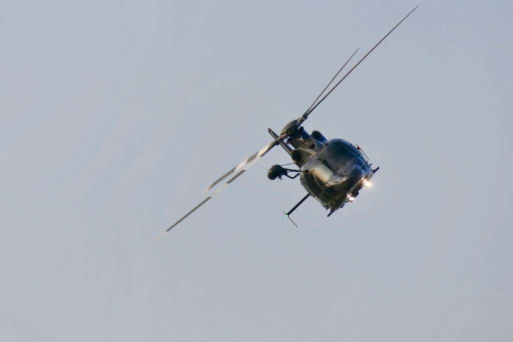 Groß angelegte Personenfahndung in Oelde: Polizei sucht mit Hubschrauber, Drohne und Diensthund