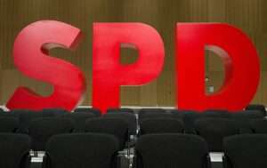 Auf dem Parteitag in der Halle Münsterland hat die SPD Münster mit Peter Wagner und Aysegül Paran eine neue Doppelspitze gewählt.