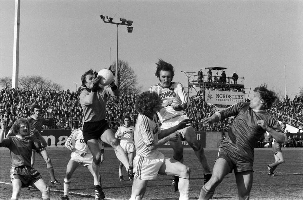 Das Stadtmuseum Münster zeigt in der Ausstellung „Vor 50 Jahren – Münster 1976“ rund 80 Fotografien und internationale Ereignisse des Jahres.