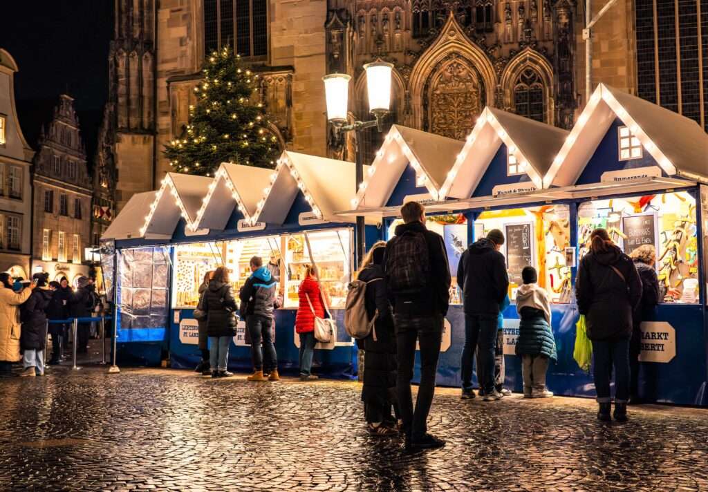 Weihnachtsmärkte Münster Bilanz: Hohe Besucherzahlen, volle Hotels und erste Buchungen für 2026 nach einer erfolgreichen Adventszeit.