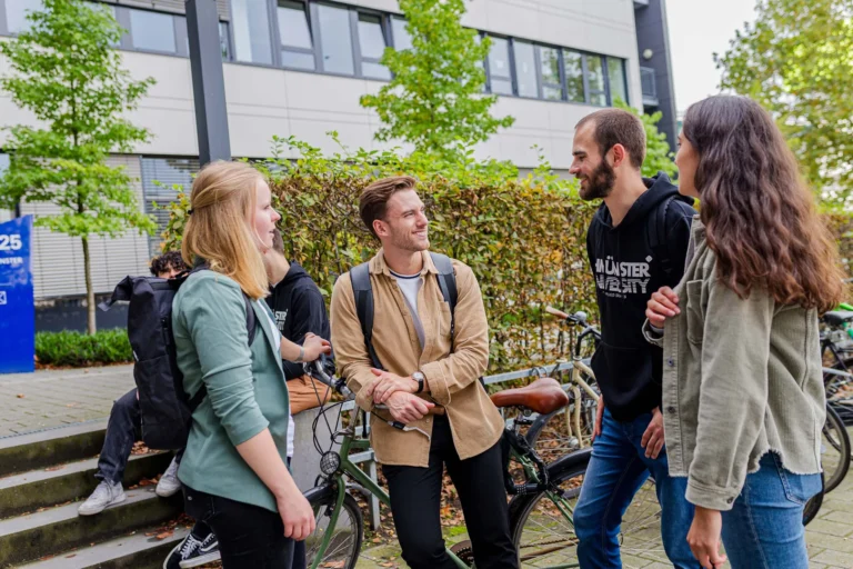 Im neuen CHE-Ranking 2025/2026 erzielt die FH Münster Top-Bewertungen in Bauingenieurwesen und Maschinenbau. Studierende loben Organisation, Betreuung und Forschung.