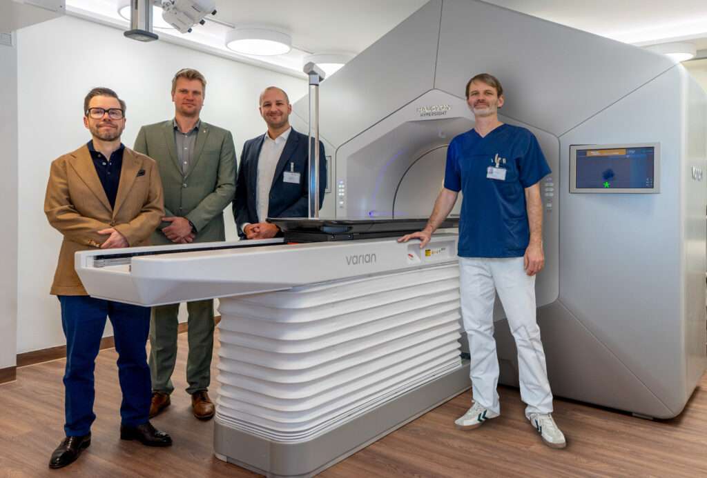 Das Clemenshospital in Münster setzt auf moderne Strahlentherapie. Ein neuer Linearbeschleuniger verbessert Präzision und Behandlungsmöglichkeiten.