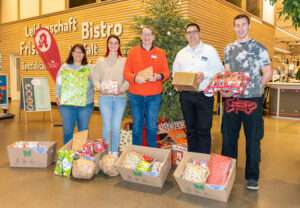 Wunschbaum-Aktion in Münster feiert Jubiläum. Kundinnen und Kunden erfüllen Kinderwünsche aus Kliniken an der Loddenheide.