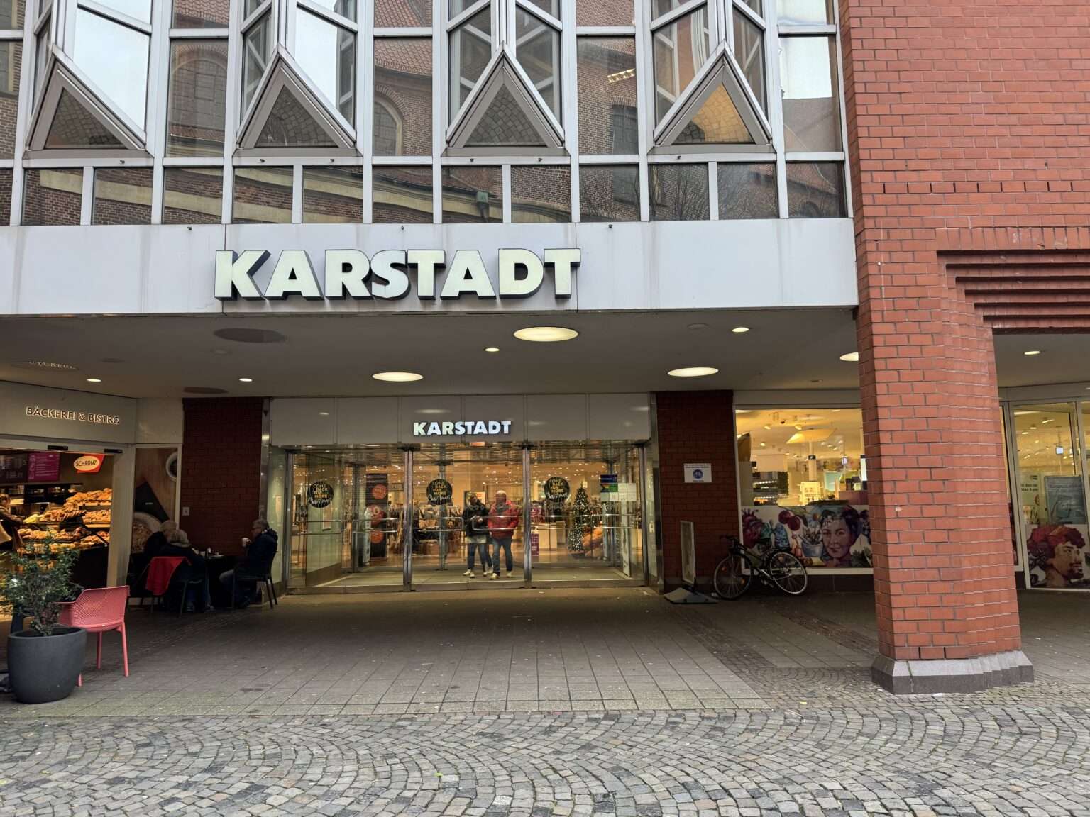 Bei Galeria Münster gibt es einen Führungswechsel. Die beiden Warenhäuser stehen nun unter gemeinsamer Leitung.