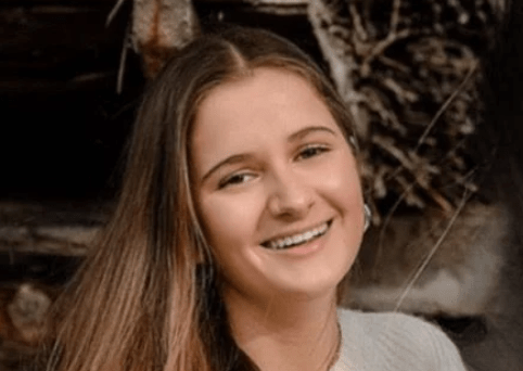 Marielle (15) aus Rheine ist an Leukämie erkrankt und dringend auf eine Stammzellspende angewiesen. Auch nach der Aktion läuft die Suche weiter.