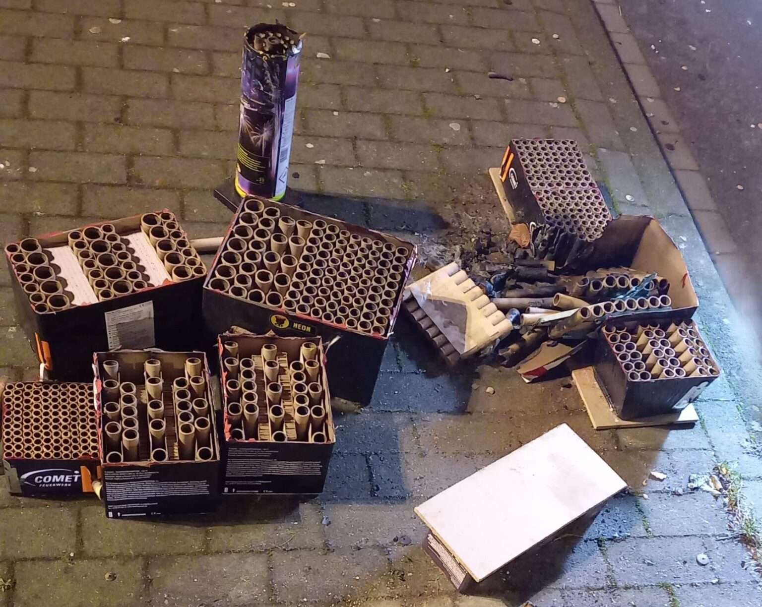 In Münster haben die awm nach Silvester 6,8 Tonnen Abfall eingesammelt. Deutlich mehr als im Vorjahr. Zahlen, Orte und Hintergründe.