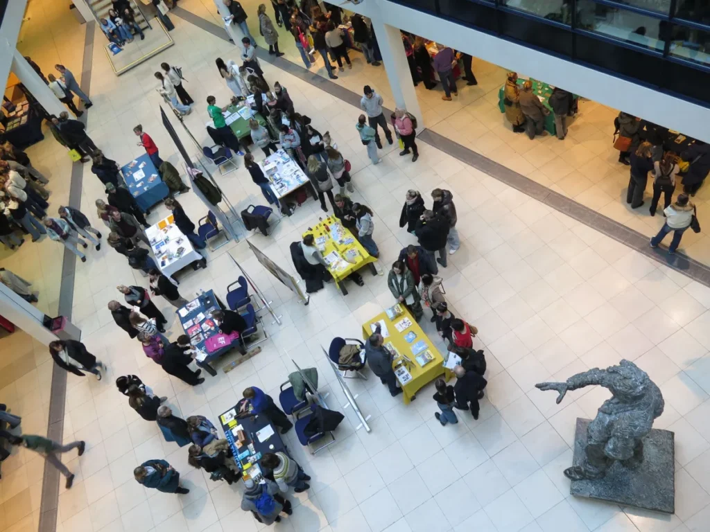 JugendBildungsmesse informiert im Mai 2026 in Münster über Auslandsaufenthalte