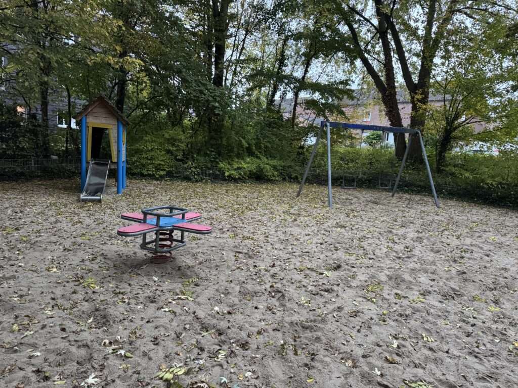 Spielplatzsanierungen in Münster geraten zunehmend ins Stocken