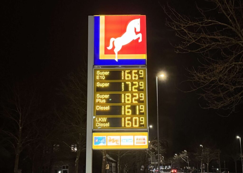 Kritik an Spritpreisbremse: Minister warnt vor Folgen für Markt und Energiepolitik