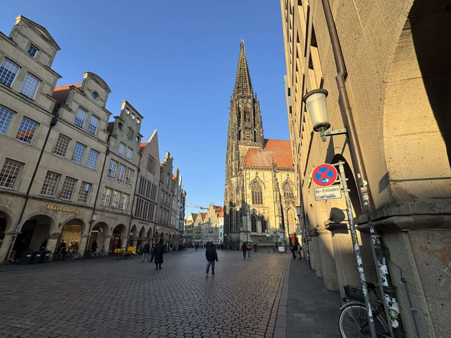 Neben dem Lamberti-Brunnen in Münster besteht Blindgänger-Verdacht. Die geplante Sanierung könnte deutlich teurer und aufwendiger werden.