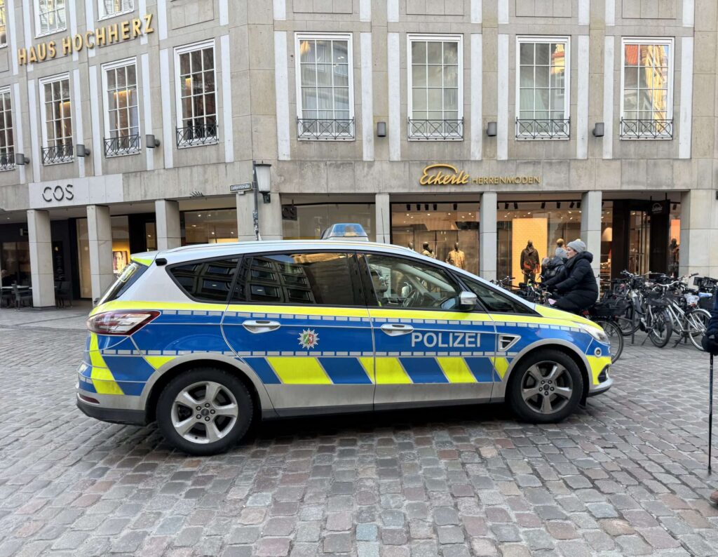 „Es tut mir leid. Ich bin ein Einbrecher“: Bewohner stellt Täter in Beckum-Neubeckum