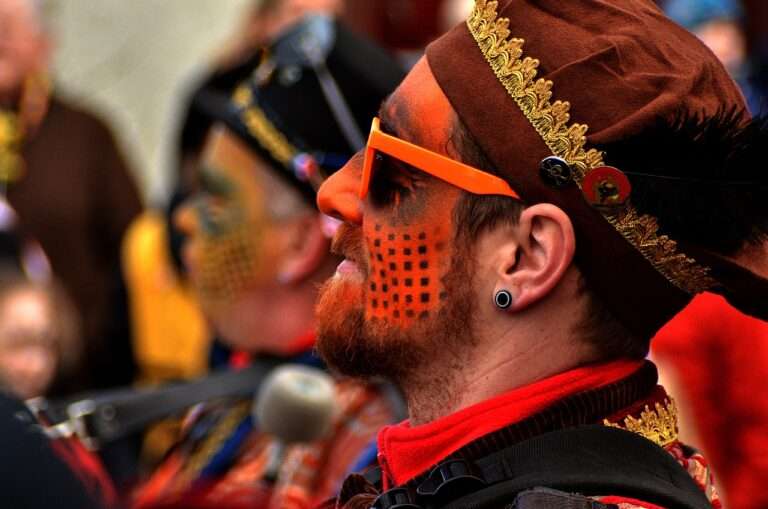 Karnevalsumzug in Münster-Sprakel eröffnet am 1. Februar 2026 den Straßenkarneval. Start 13.11 Uhr, 67 Gruppen, Zugweg & Infos.