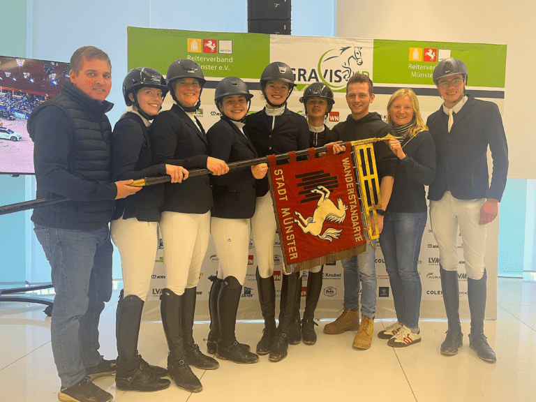 88. Bauernolympiade in Münster: Albachten gewinnt die Wanderstandarte