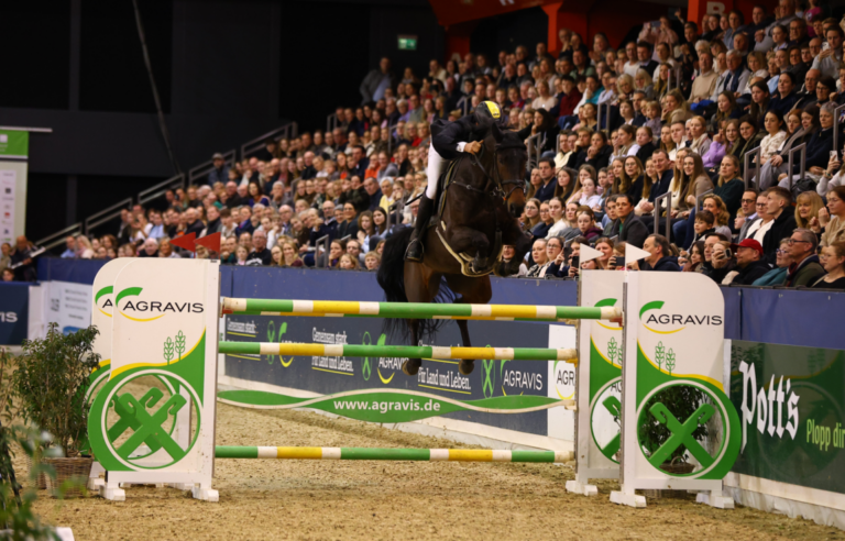 Münster feiert Reitsport auf höchstem Niveau – Hans Thorben Rüder gewinnt den Großen Preis