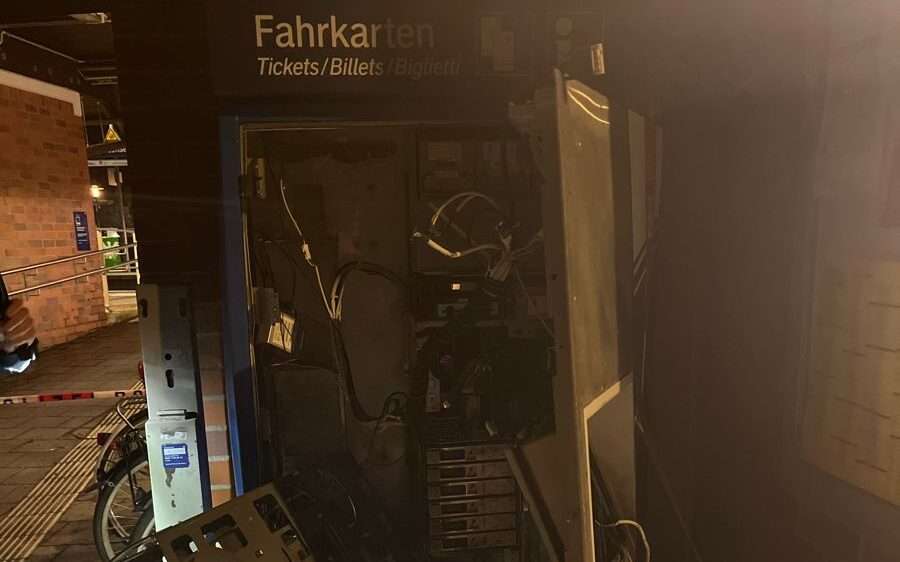 In Bösensell wurde ein Fahrkartenautomat gesprengt. Die Tat weist Parallelen zu Kattenvenne und weiteren Fällen im Münsterland auf.