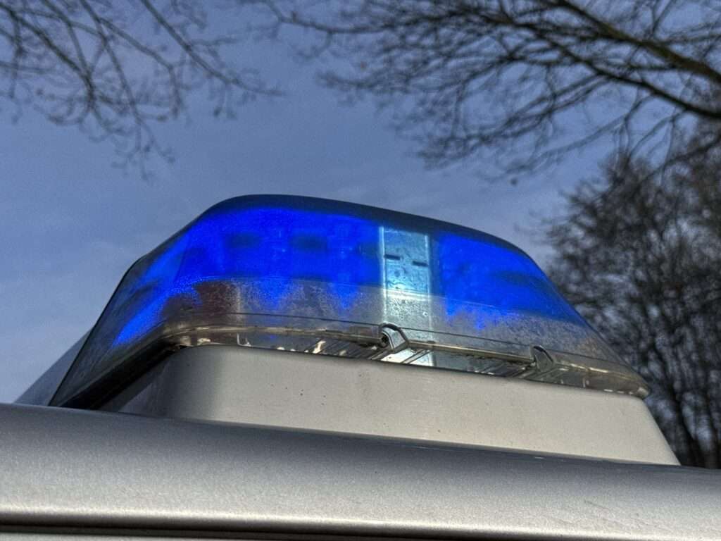 Mehrere Schulwegunfälle in Münster, Greven und Ascheberg. Drei Kinder verletzt. Polizei ermittelt und sucht Zeugen.