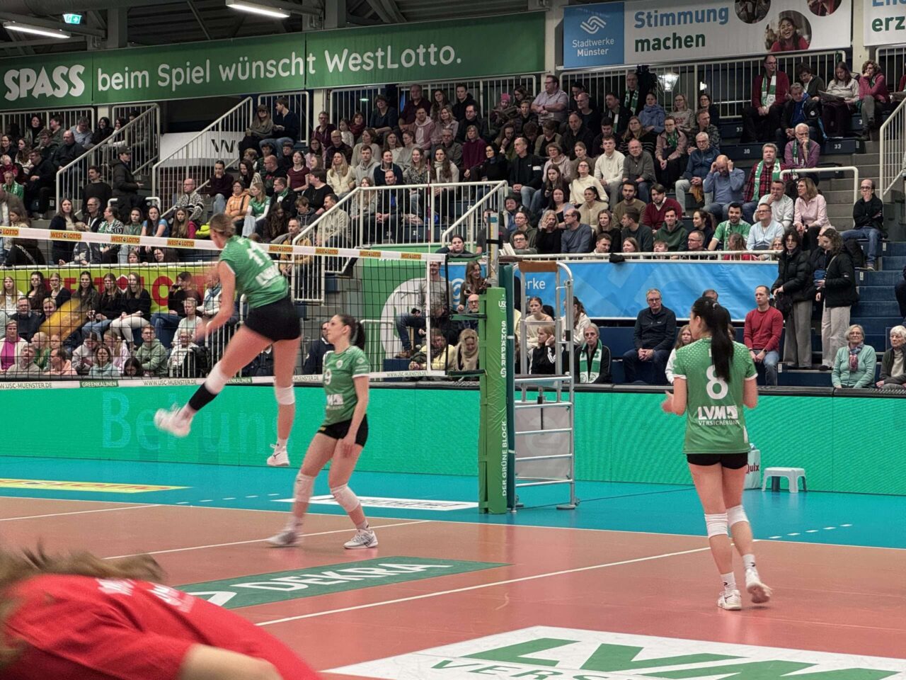 USC Münster beim Volleyball