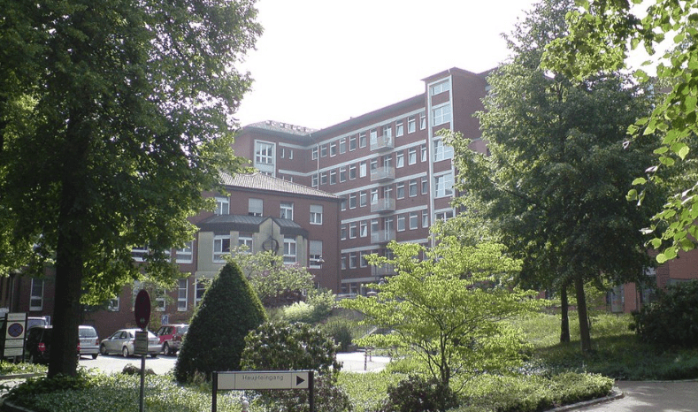 Im Herz-Jesu-Krankenhaus Münster-Hiltrup ist eine neue Palliativstation eröffnet worden. Der sechs Millionen Euro teure Neubau bietet zehn Einzelzimmer und neue Rückzugsräume.