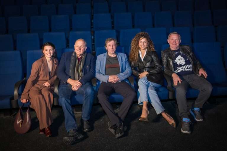 Wilsberg-Premiere in Münster: 1.000 Gäste feiern neue Folge „Mogelpackung“ im Cineplex – TV-Ausstrahlung steht kurz bevor.