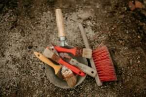 An der Überwasserkirche in Münster wurden zahlreiche Gräber entdeckt. Die Funde werden nun archäologisch untersucht.