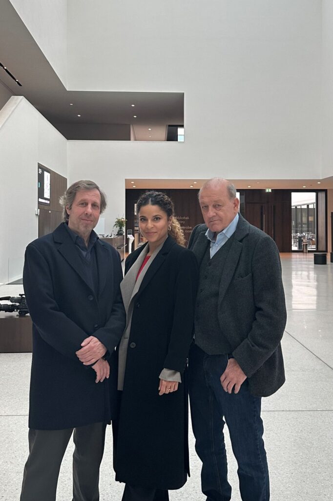 Wilsberg-Dreh im LWL-Museum Münster: Wegen der Filmaufnahmen sind bis Freitag einzelne Bereiche gesperrt, auch die Ausstellung „Performance People“ bleibt vorübergehend geschlossen.