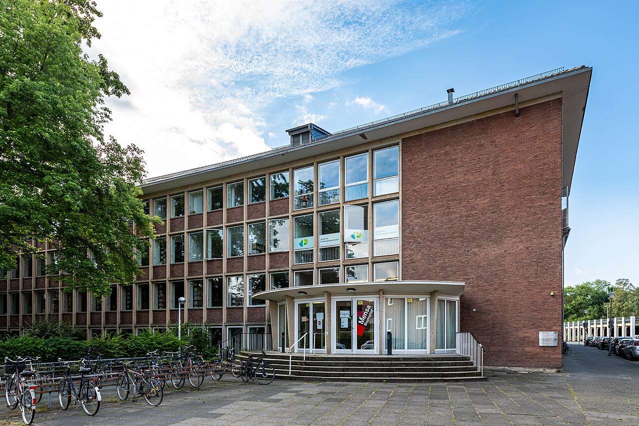 Das Mensa-Ranking in Münster zeigt deutliche Unterschiede zwischen Aasee, Ring, Da Vinci und Bispinghof.