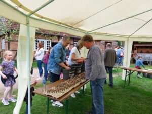 Pflanzenbörse und Kartoffel-Aktion am 18. April auf dem Mühlenhof in Münster mit Wettbewerb, Beratung und Eintritt auf Spendenbasis.