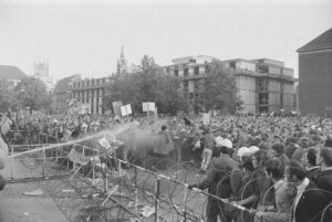 Themenabend im Stadtarchiv Münster beleuchtet die Geschichte der NPD und den Widerstand gegen Rechtsextremismus seit den 1960er-Jahren.