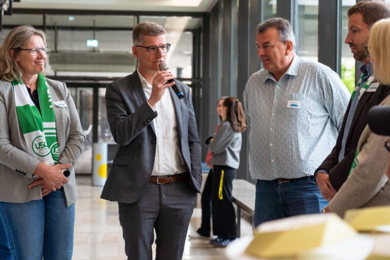 24 neue Beiträge für Münsters Klimastadt-Vertrag: Insgesamt umfasst der Vertrag nun rund 130 Beiträge aus der Stadtgesellschaft.
