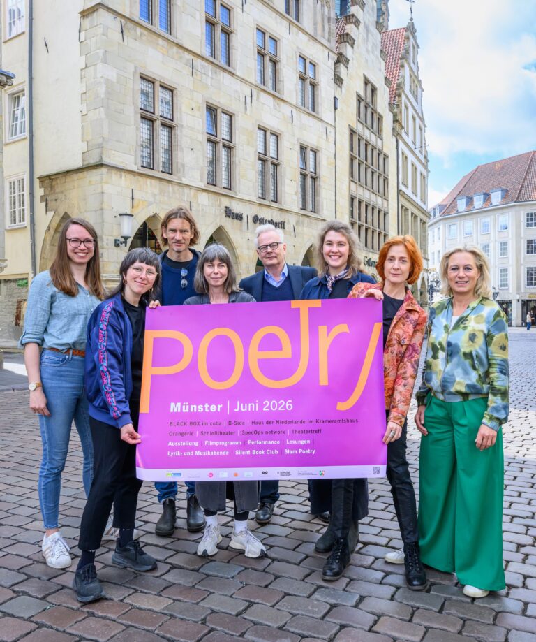 POETRY 2026 stimmt Münster mit Lesungen, Musik, Slam Poetry und Ausstellungen auf das Internationale Lyriktreffen ein.