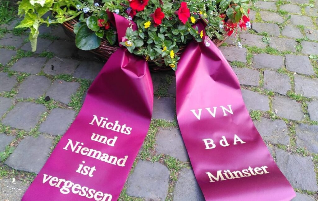 8. Mai in Münster: Gedenken am Zwinger erinnert an die Befreiung vom Nationalsozialismus