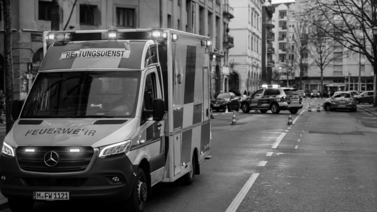 Motorradfahrer stirbt nach Frontalzusammenstoß auf der L3044