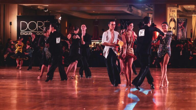 Das Festival Afro Cubano bringt Tanz, Musik, Percussion und kubanische Kultur zu Salsomania Münster.