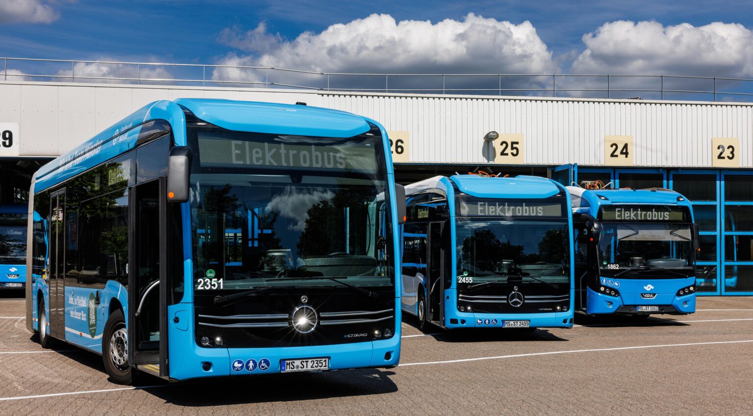 Stadtwerke Münster wollen am Wochenende keine Dieselbusse mehr einsetzen und den Elektrobus-Anteil weiter ausbauen.