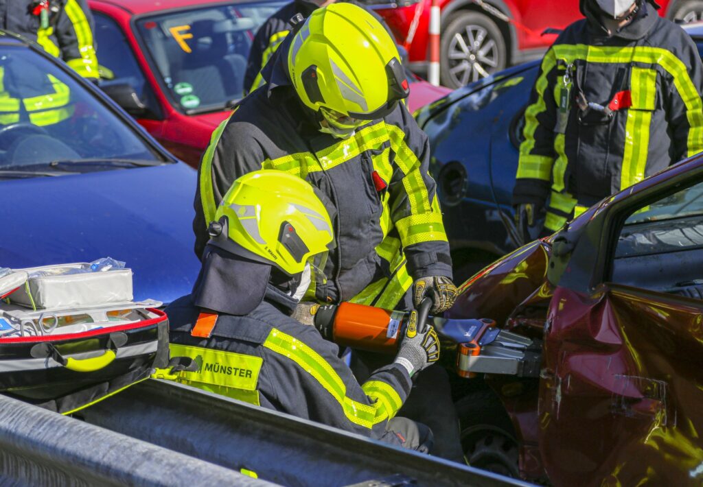 Blaulichtmeile NRW-Tag Münster: Einsatzübungen, Spezialtechnik und Mitmachangebote am Schlossplatz.