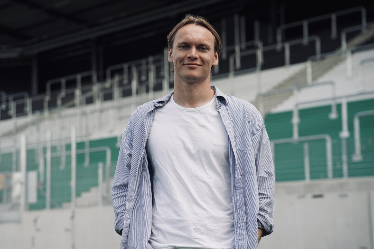 Preußen Münster verpflichtet Ryan Johansson von Wehen Wiesbaden. Der offensive Mittelfeldspieler bringt Drittliga-Erfahrung mit.