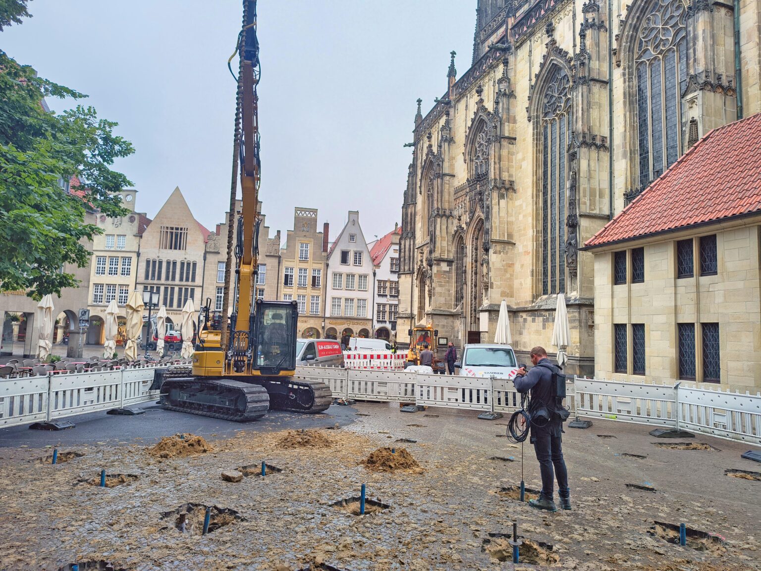 Blindgängerverdacht am Lamberti-Kirchplatz erhärtet