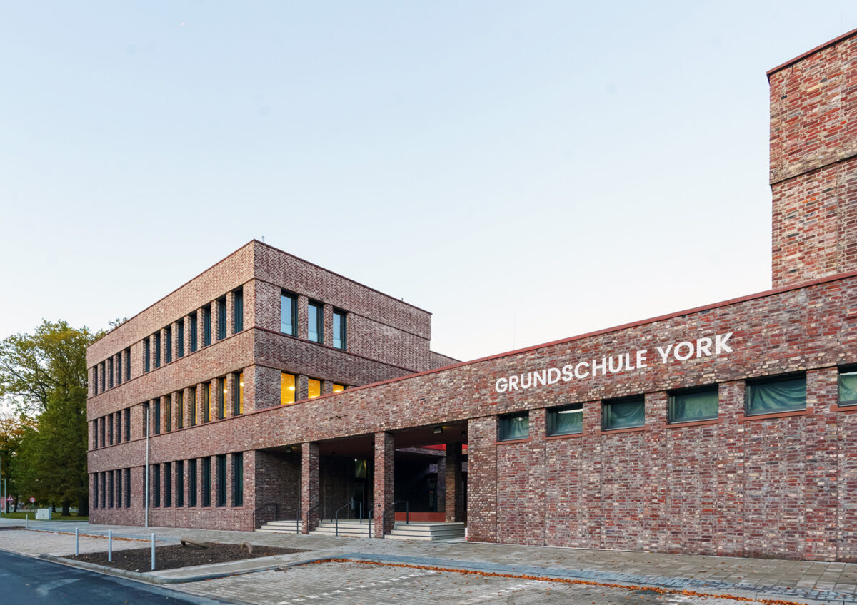 Grundschule York in Münster für internationalen Architekturpreis nominiert
