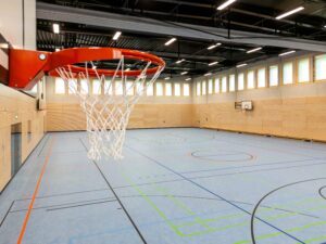 Nach einem schweren Wasserschaden öffnet die Sporthalle der Grundschule York mit einem Jahr Verspätung.