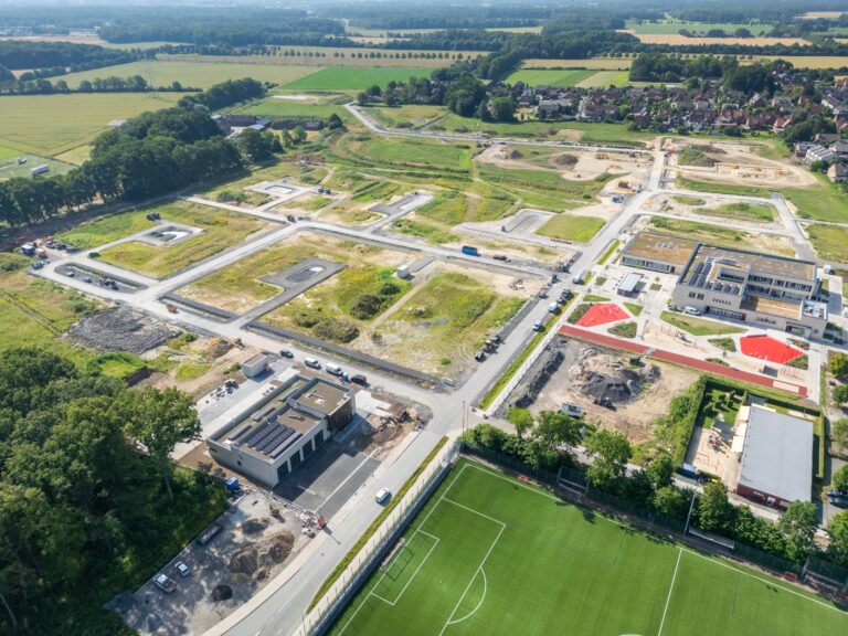 Die Stadt Münster vergibt 55 Baugrundstücke in Albachten-Ost. Bewerbungen sind bis zum 15. Oktober 2026 möglich.