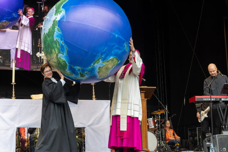 Ökumenischer Gottesdienst beim NRW-Tag Münster: Ruck-Schröder und Wilmer sprechen über Vielfalt, Empathie und Zusammenhalt.