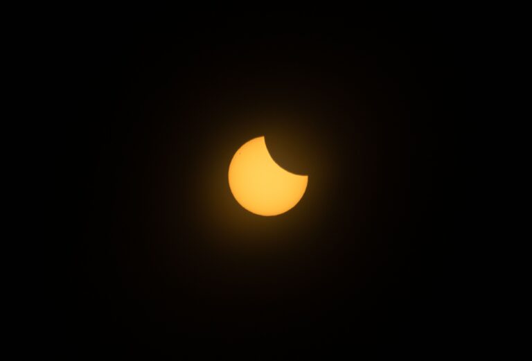 Sonnenfinsternis Münster beste Orte: Hier gibt es am Mittwoch in Münster und im Münsterland besonders gute Chancen auf freie Sicht.