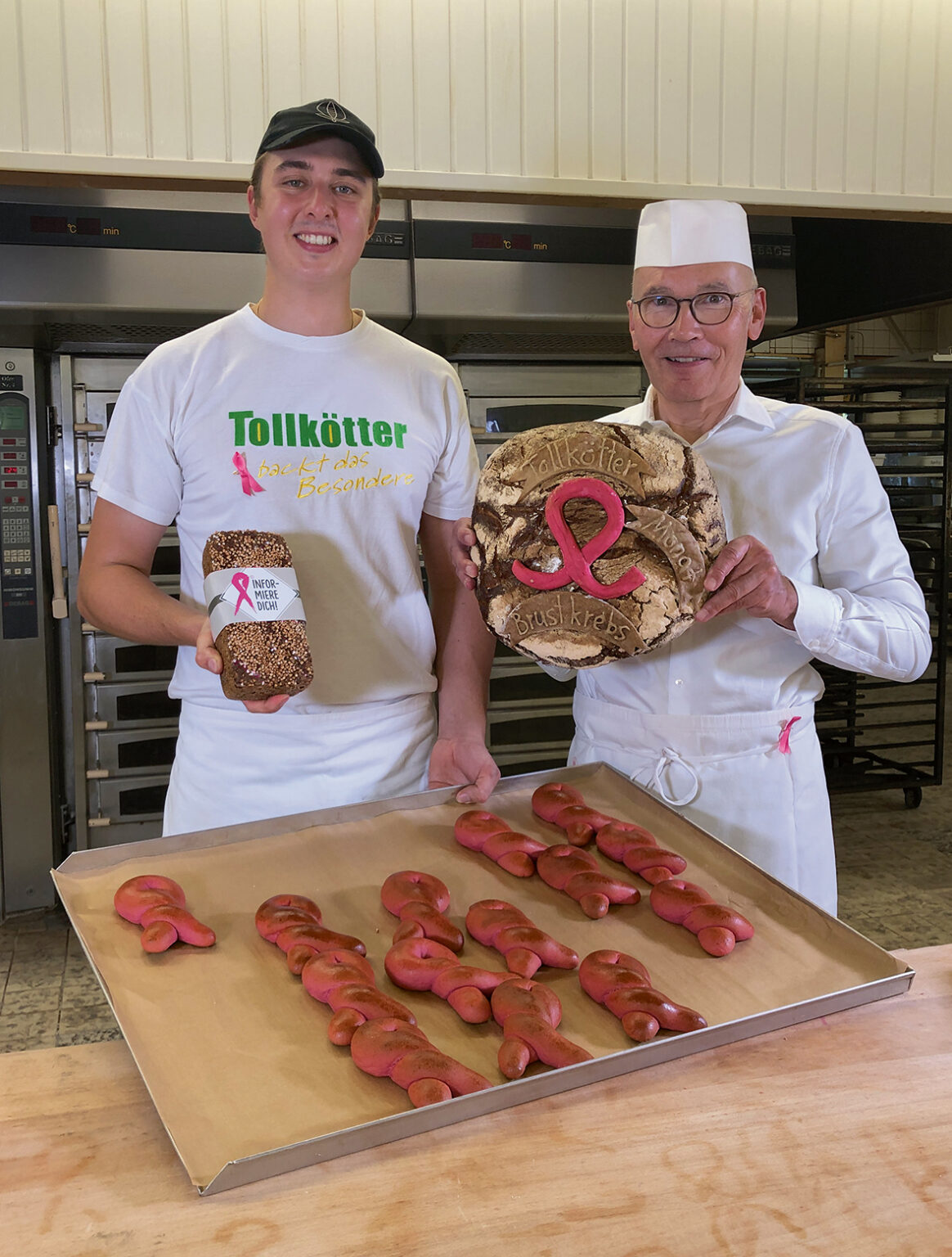 Tollkötter wirbt mit „Rosa Schleifen“ für Brustkrebsfrüherkennung