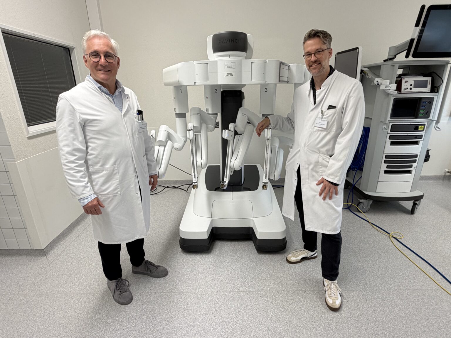 Neuer OP-Roboter am Clemenshospital: Erste Eingriffe starten im Herbst