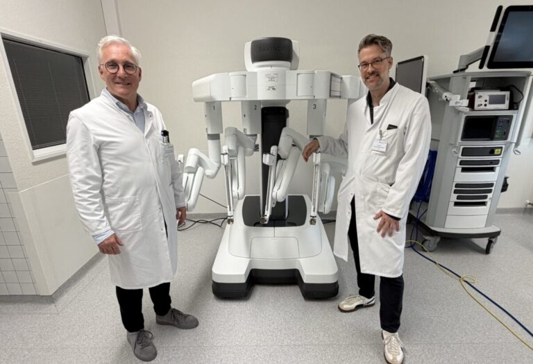 Neuer OP-Roboter am Clemenshospital: Erste Eingriffe starten im Herbst