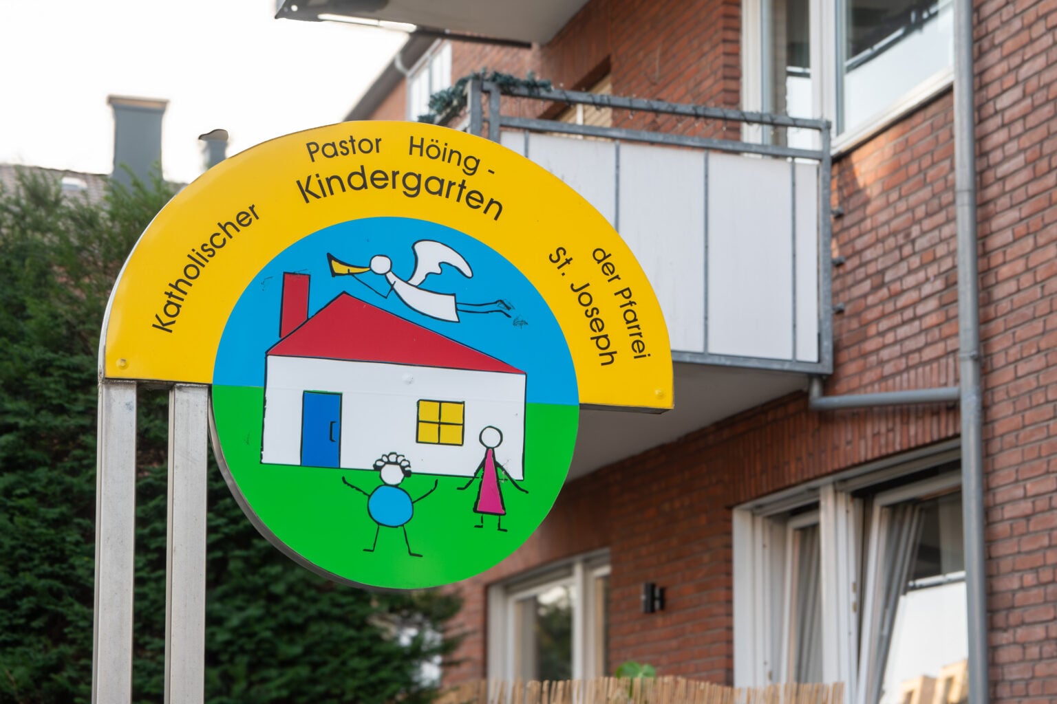 Die Kita Pastor Höing in Münster wird schrittweise aufgegeben. Ab 2027 gibt es keine Neuaufnahmen mehr. Das gilt für Eltern und Kinder.
