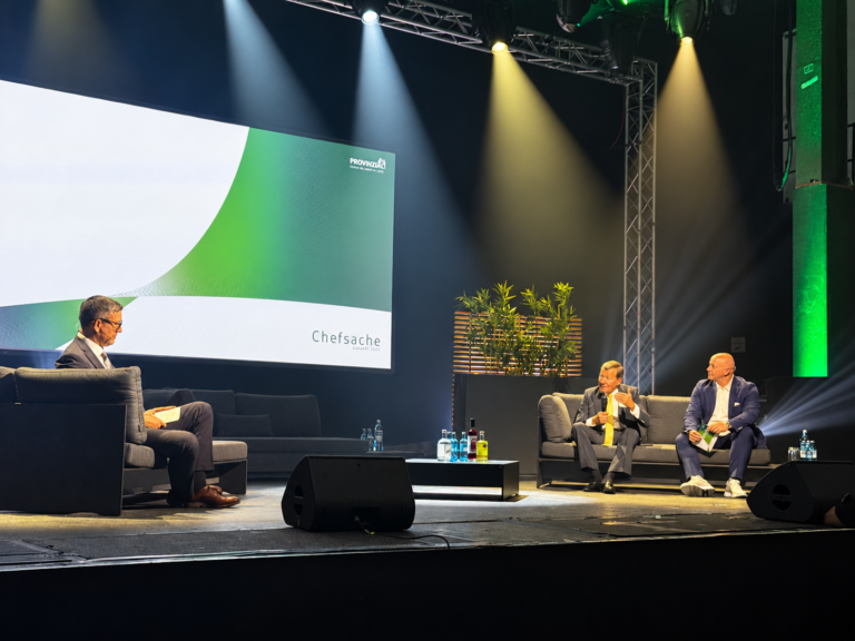 Wolfgang Grupp und Andreas Herb sprechen bei Chefsache Zukunft in Münster über Verantwortung, Führung und den Mittelstand.