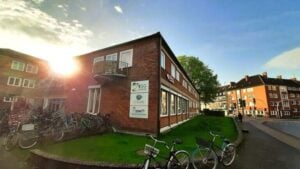 Das Volkeningheim Münster soll erhalten bleiben. Geplant sind Sanierung und Teilneubau. Der Wohnheimbetrieb muss dafür unterbrochen werden.