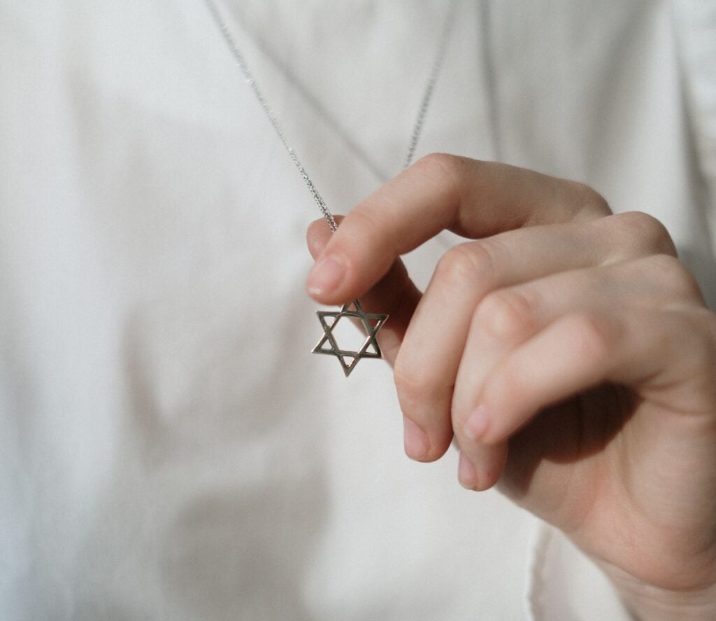 Antisemitismus in Münster: Die Zahl der Straftaten steigt. Jüdische Menschen berichten von Angst und Anfeindungen, aber auch von Solidarität.